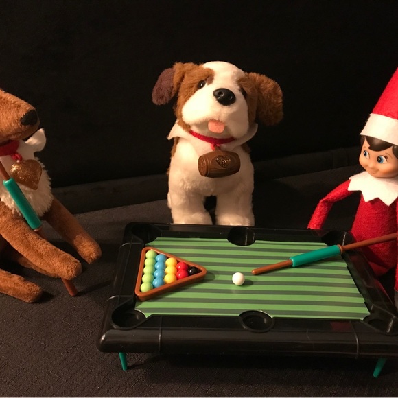 Elf on the Shelf - Picture 8 of 16